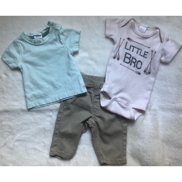 Starting Out & Burt’s Bees Baby newborn clothes - Picture 2 of 13